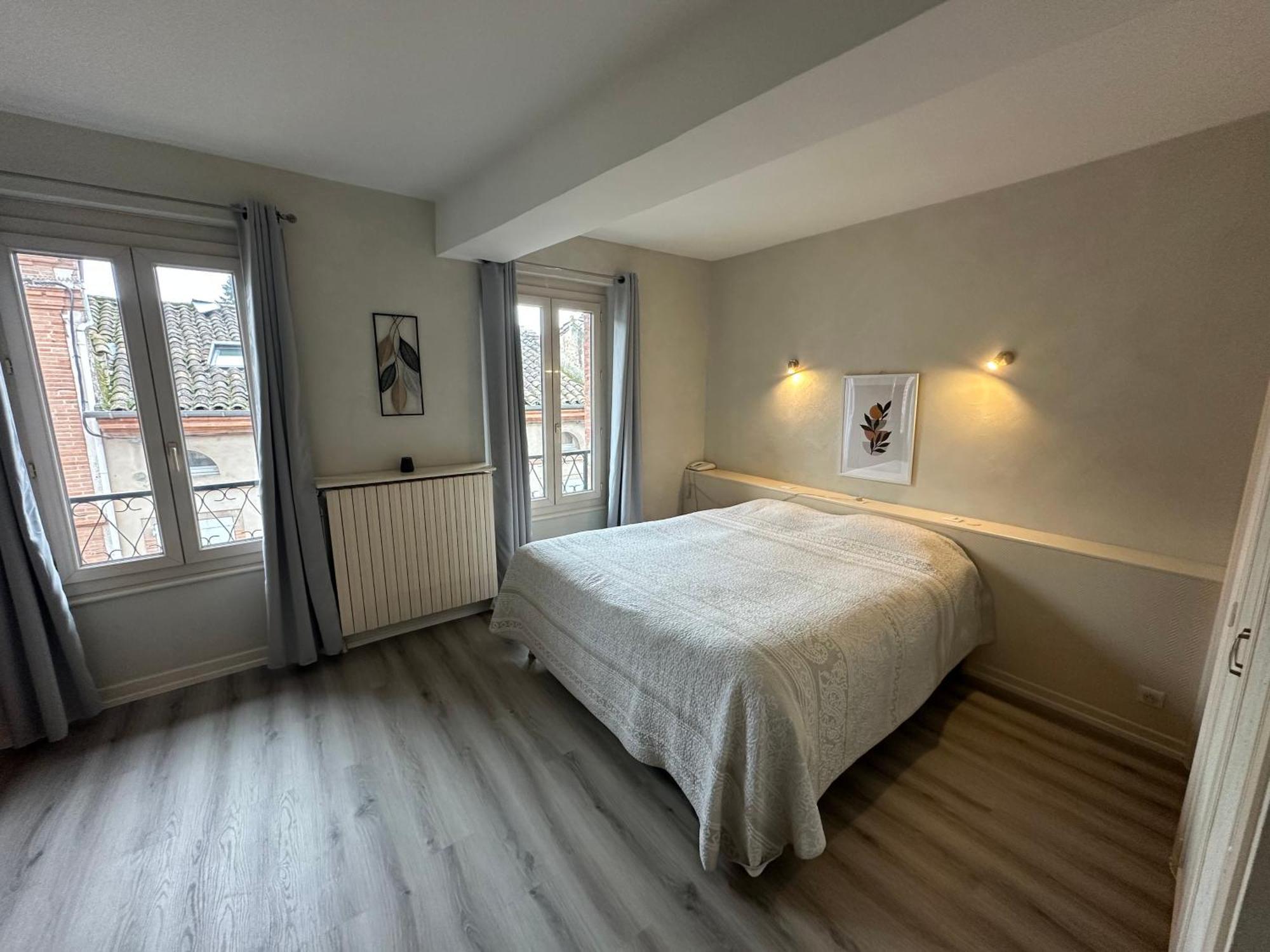 Hotel Chiffre Albi Luaran gambar