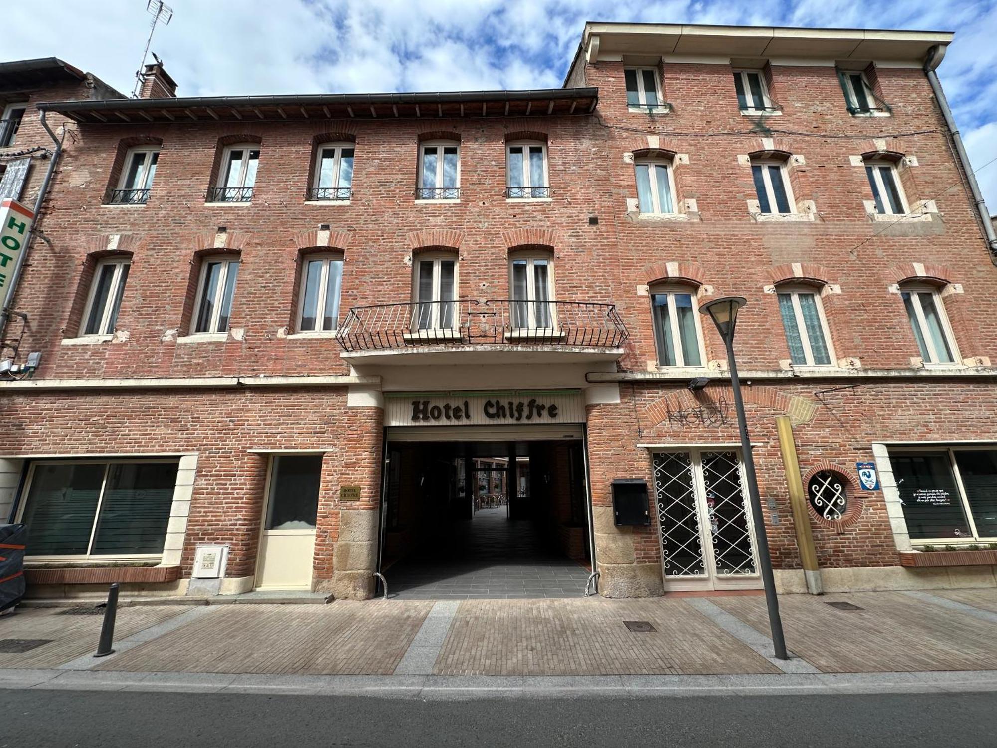 Hotel Chiffre Albi Luaran gambar